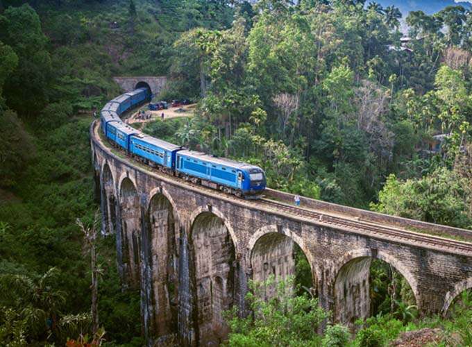 Day 3 - Visit the Nine-Arch Bridge 