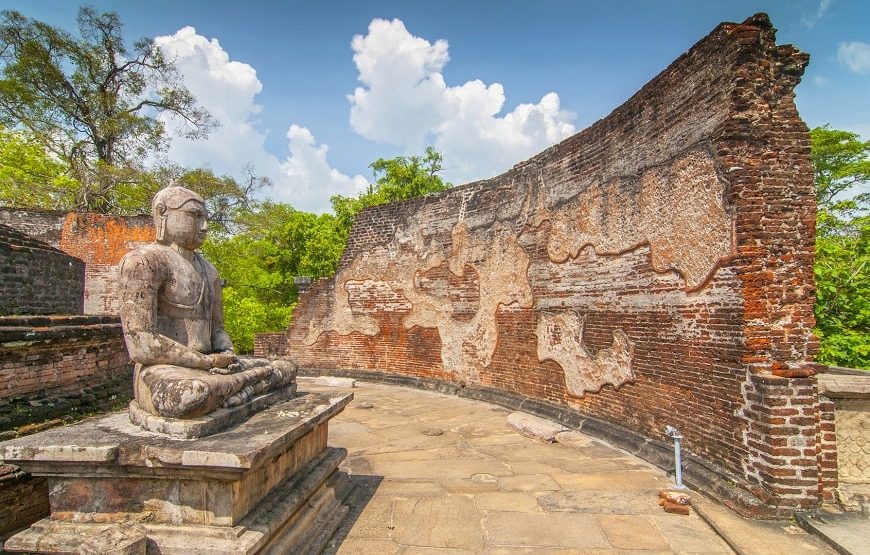 1 Day Tour Around Polonnaruwa